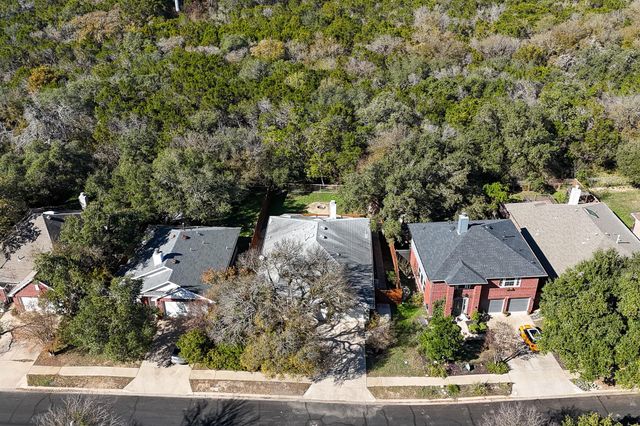 8110 Nairn DR, Austin, TX 78749