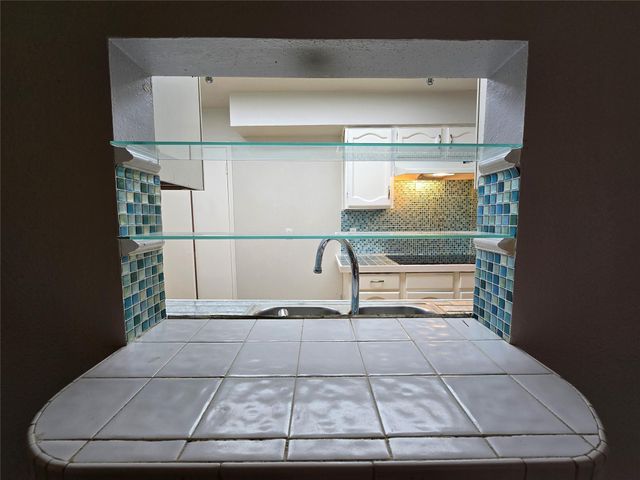 25510 Thistlewaite Lane, Spring, TX 77373