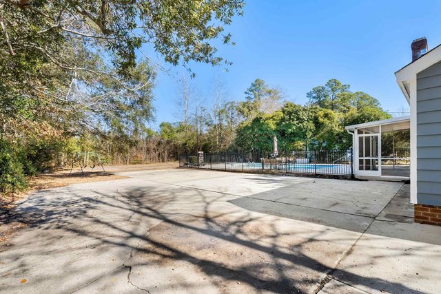 109 Wofford Rd., Conway, SC 29526