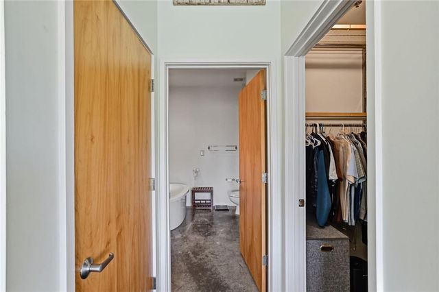 130 Arizona Avenue NE 404, Atlanta, GA 30307