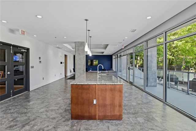 130 Arizona Avenue NE 404, Atlanta, GA 30307