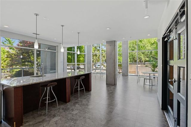 130 Arizona Avenue NE 404, Atlanta, GA 30307