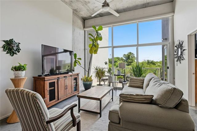 130 Arizona Avenue NE 404, Atlanta, GA 30307