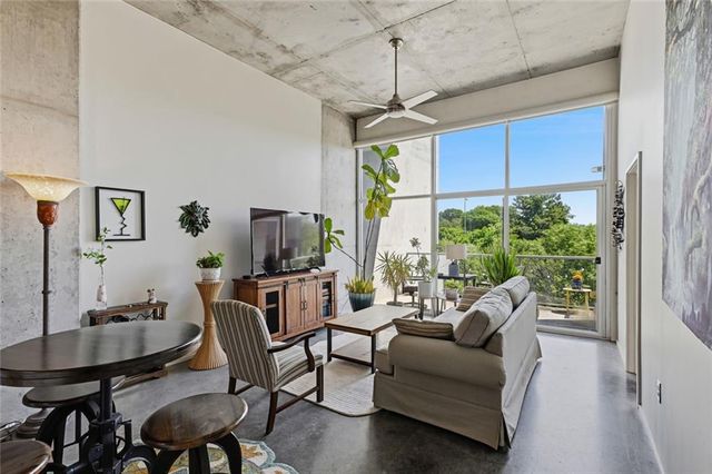 130 Arizona Avenue NE 404, Atlanta, GA 30307