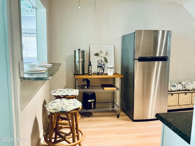 711 S Palmetto Avenue, Daytona Beach, FL 32114