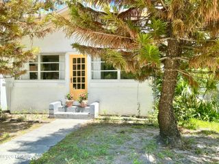 711 S Palmetto Avenue, Daytona Beach, FL 32114
