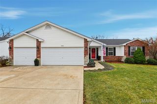 1916 Providence Estate Drive, Wentzville, MO 63385