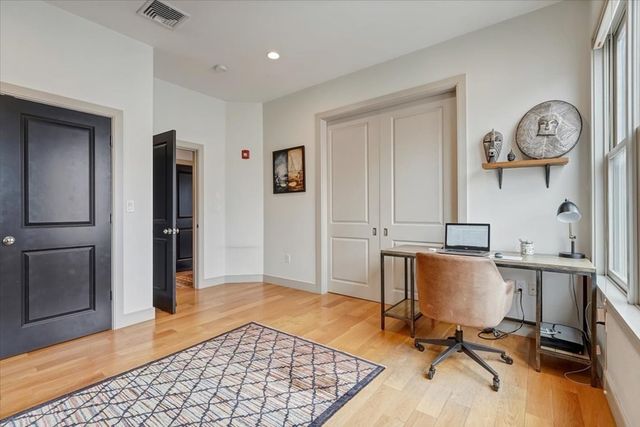 45 Vinton 4, Boston, MA 02127