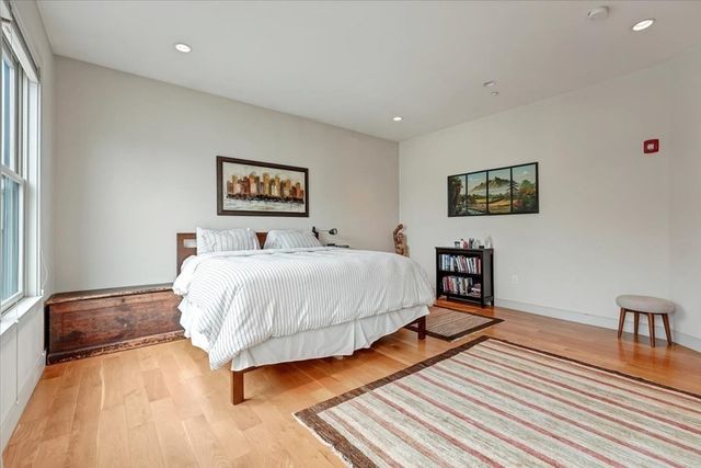 45 Vinton 4, Boston, MA 02127