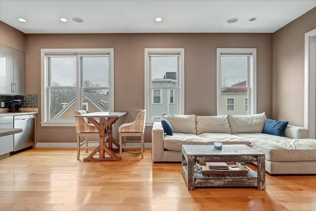 45 Vinton 4, Boston, MA 02127