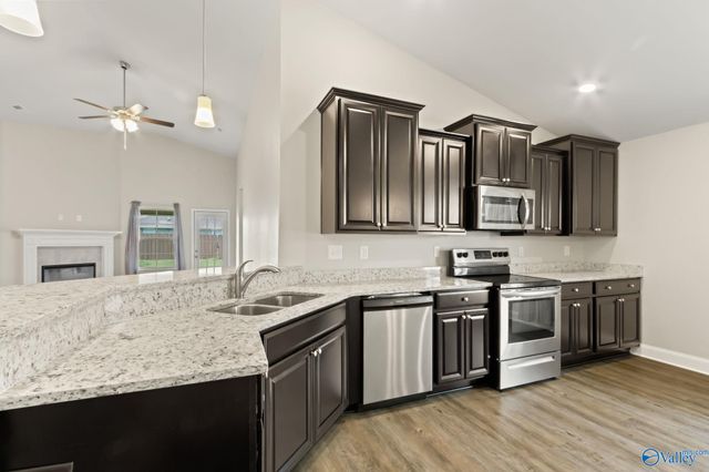 122 Ardsley Drive, Madison, AL 35756