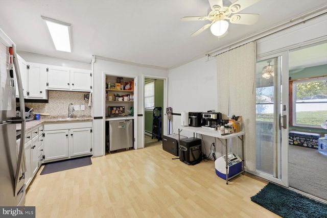 503 DEVONSHIRE DR, Sewell, NJ 08080