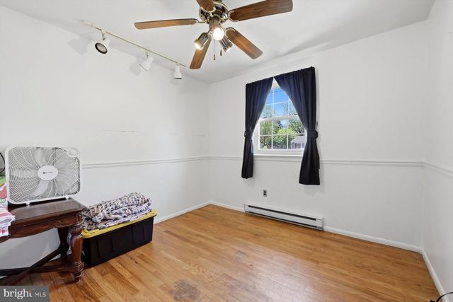 503 DEVONSHIRE DR, Sewell, NJ 08080