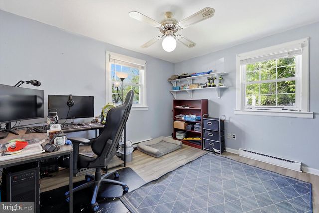 503 DEVONSHIRE DR, Sewell, NJ 08080