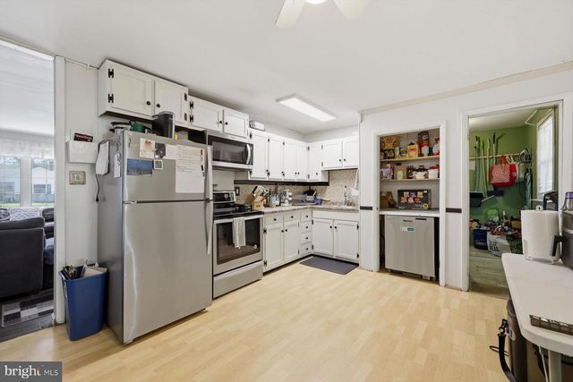 503 DEVONSHIRE DR, Sewell, NJ 08080