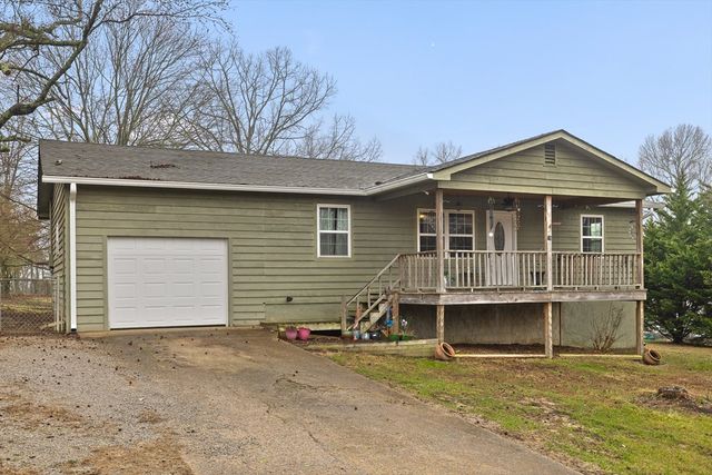 70 Pinoak Road, Trenton, GA 30752