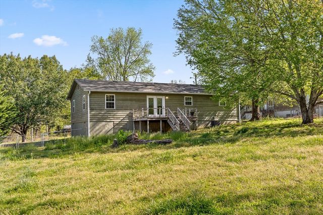 70 Pinoak Road, Trenton, GA 30752