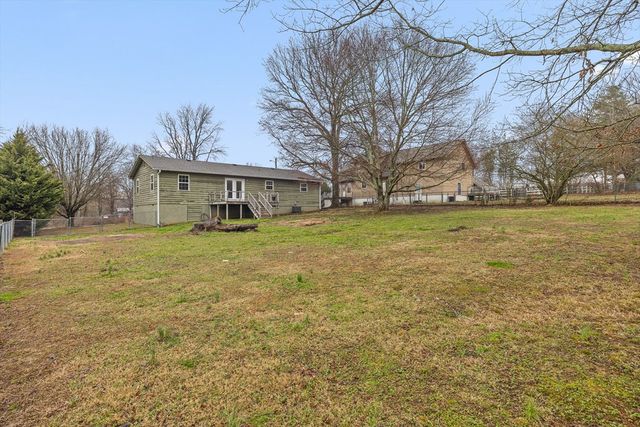 70 Pinoak Road, Trenton, GA 30752