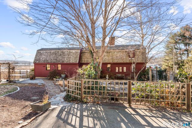 1 Ferry Road, Chester, CT 06412