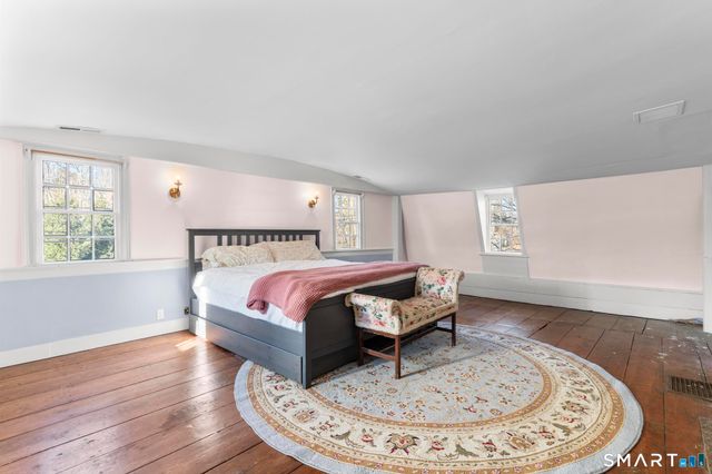 1 Ferry Road, Chester, CT 06412