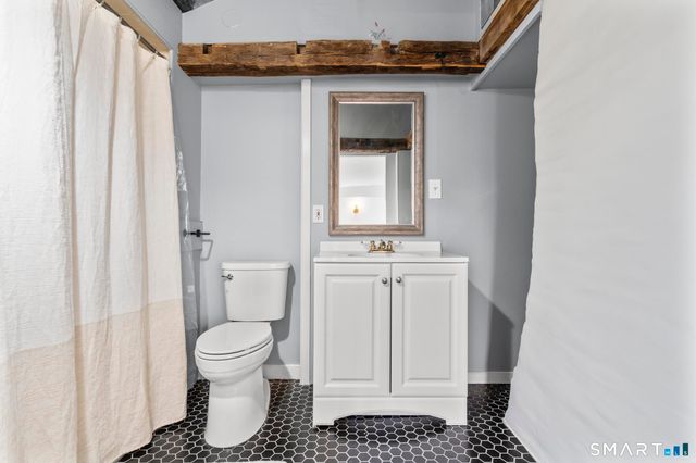 1 Ferry Road, Chester, CT 06412