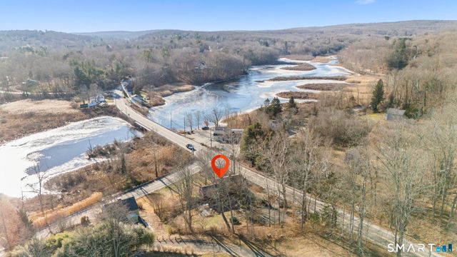 1 Ferry Road, Chester, CT 06412