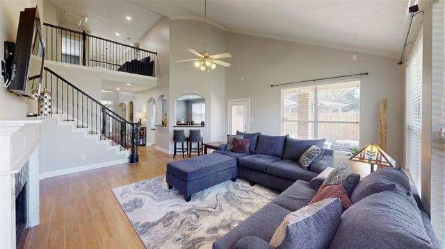 14427 Brighton Trace Lane, Houston, TX 77044