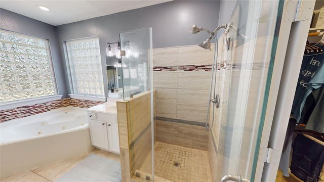 14427 Brighton Trace Lane, Houston, TX 77044