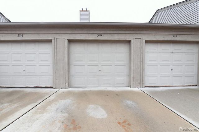 3114 Hidden Trail, Waterford, MI 48328