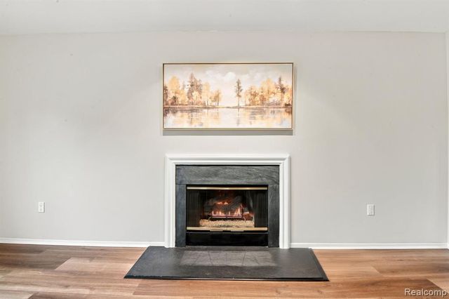 3114 Hidden Trail, Waterford, MI 48328