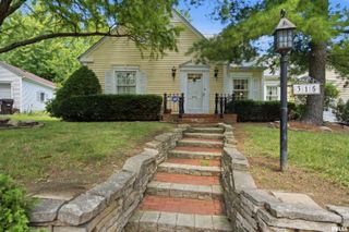 315 W STONEGATE Road, Peoria, IL 61614