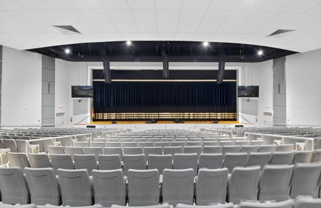 4022 Hythe B, Boca Raton, FL 33434