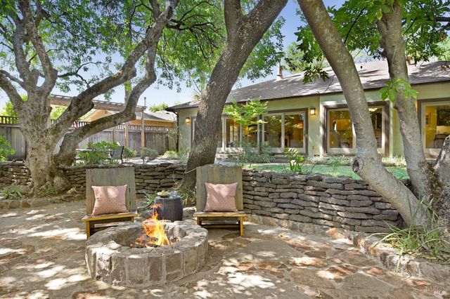 255 E Napa St, Sonoma, CA 95476