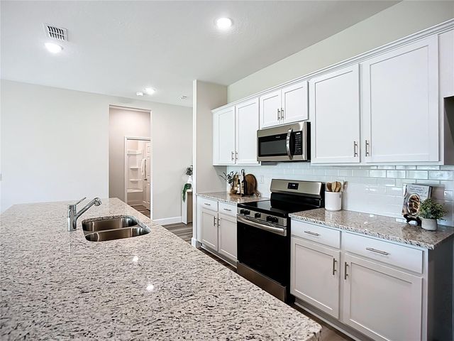 2560 S BISCAYNE DRIVE, North Port, FL 34287