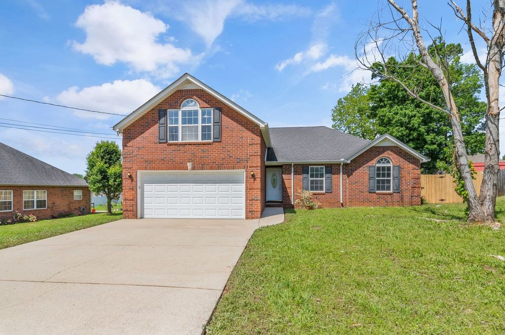 9007 Seton Ct, Smyrna, TN 37167
