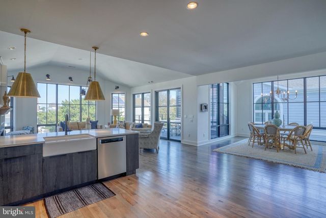 16 CHICAGO ST, Dewey Beach, DE 19971