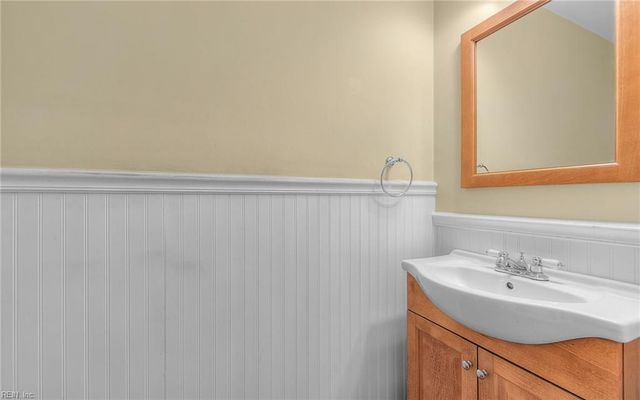 2092 Grey Fox LN, Virginia Beach, VA 23456