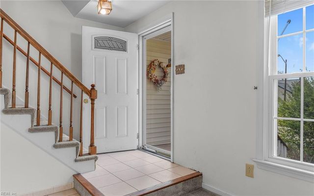 2092 Grey Fox LN, Virginia Beach, VA 23456