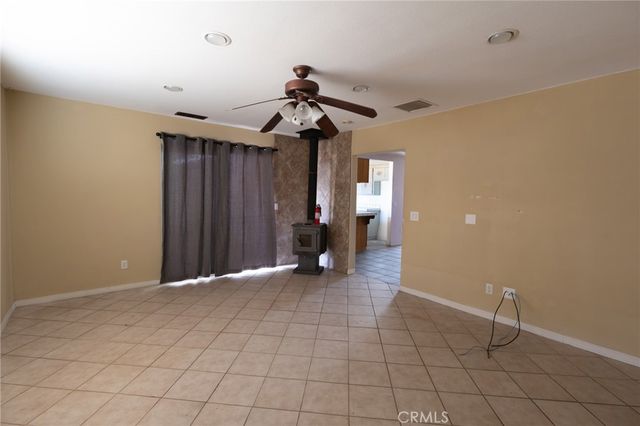 18845 Madrone, Hesperia, CA 92345