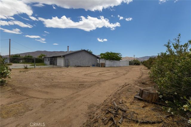 18845 Madrone, Hesperia, CA 92345