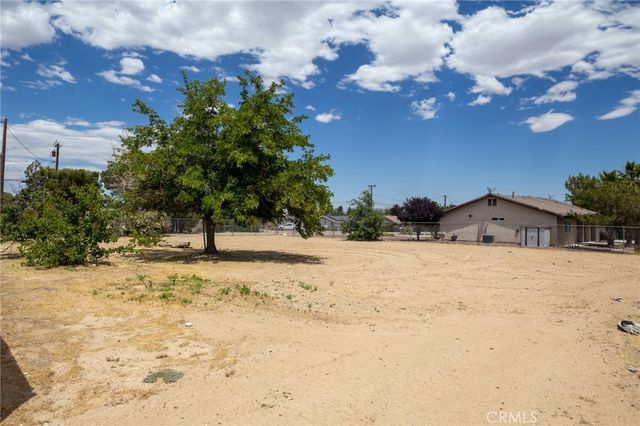 18845 Madrone, Hesperia, CA 92345