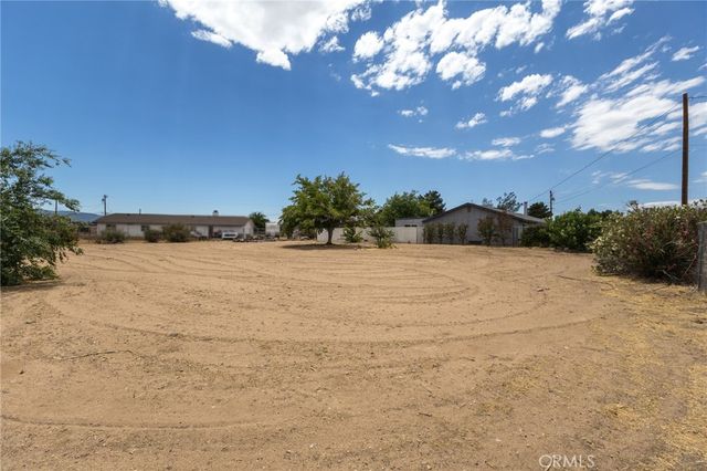 18845 Madrone, Hesperia, CA 92345