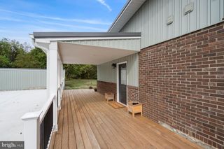 30 APRIL LN, Hedgesville, WV 25427