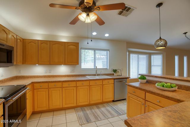 23171 W SHADOW Drive, Buckeye, AZ 85326