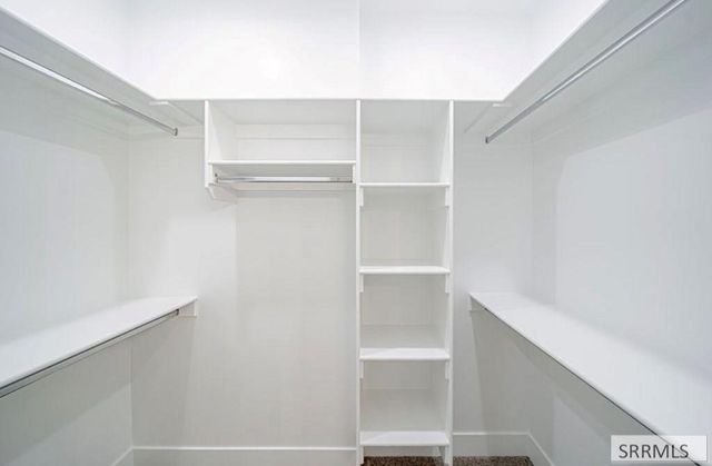 6425 Ender Ln, Idaho Falls, ID 83401