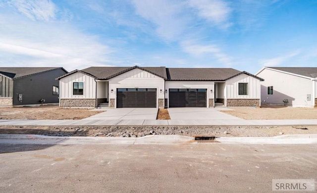 6425 Ender Ln, Idaho Falls, ID 83401