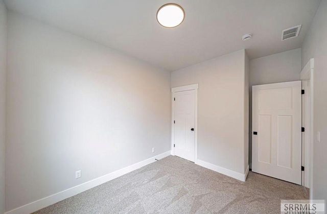 6425 Ender Ln, Idaho Falls, ID 83401