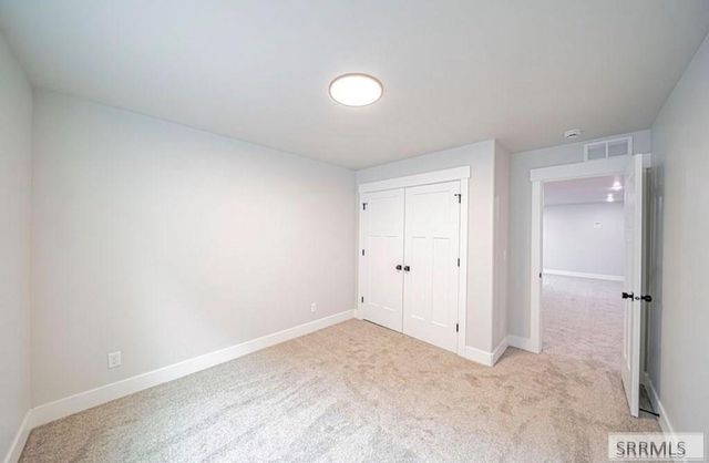 6425 Ender Ln, Idaho Falls, ID 83401