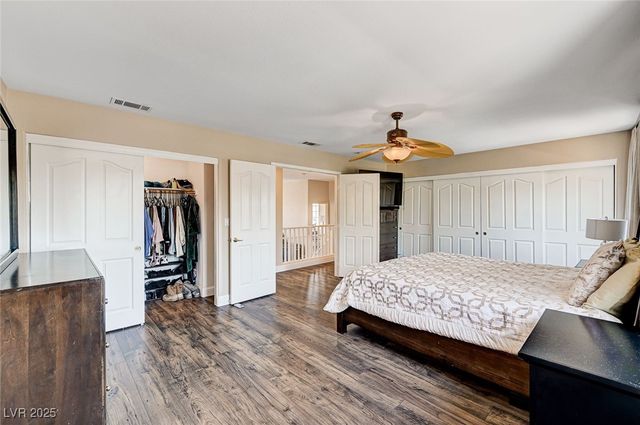 7813 Falconwing Avenue, Las Vegas, NV 89131