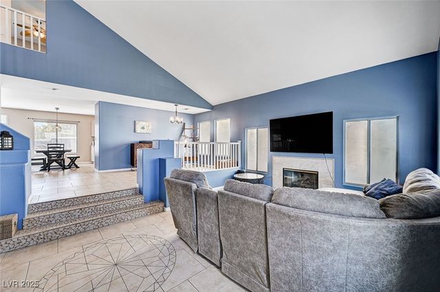 7813 Falconwing Avenue, Las Vegas, NV 89131